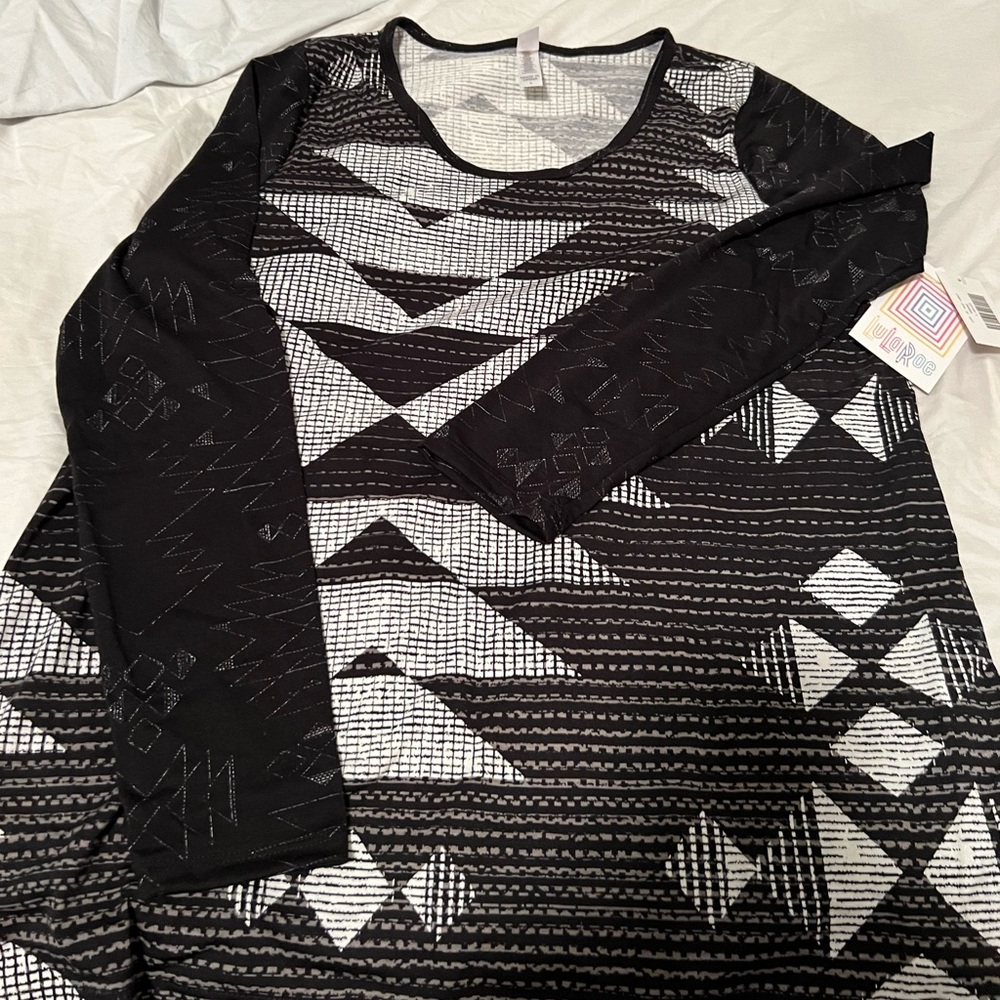 LuLaRoe Lynnae size large, never worn
